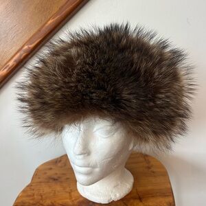 Gorgeous Vintage women’s Fur Hat❤️S